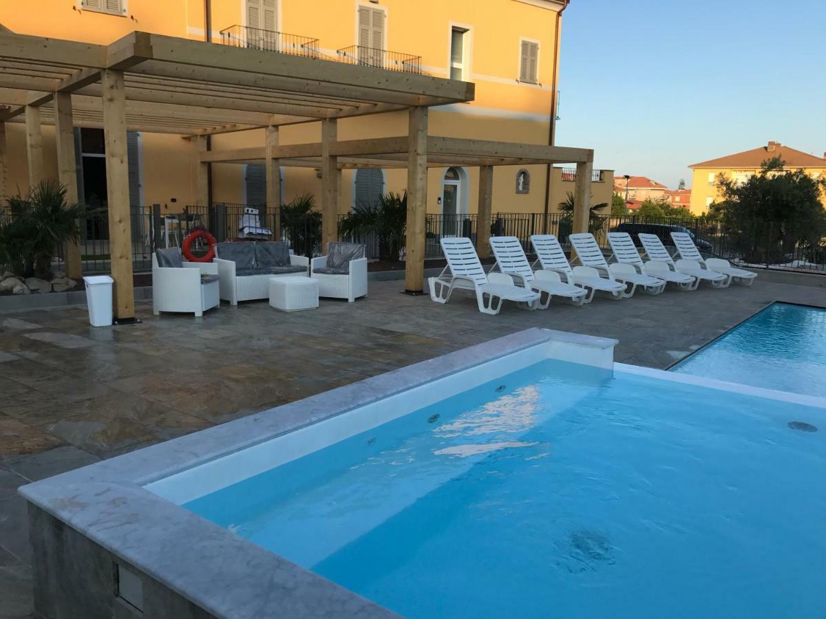 Canepa Aparthotel *